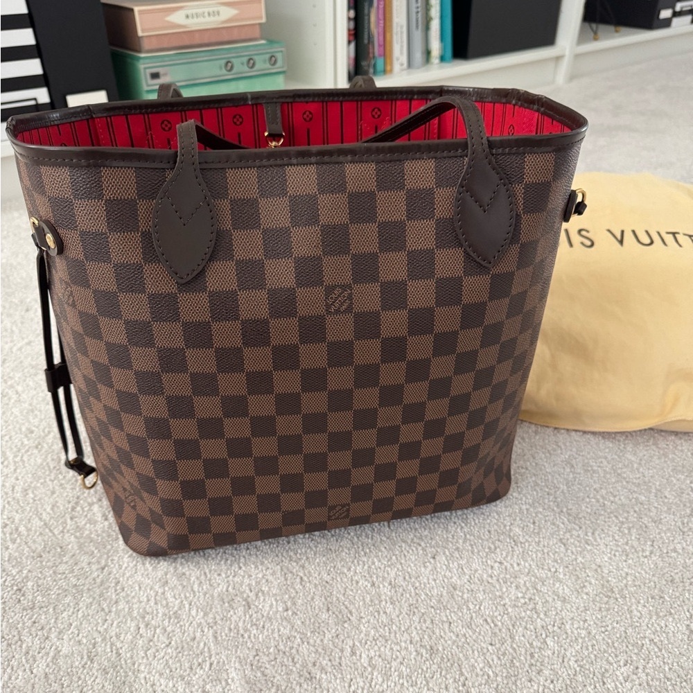 Louis Vuitton Neverfull MM Damier